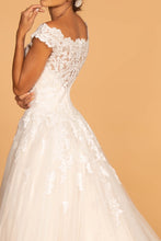 Load image into Gallery viewer, Avery Wedding Dress Short Sleeve Full Skirt Bridal Gown 2602596HKI
